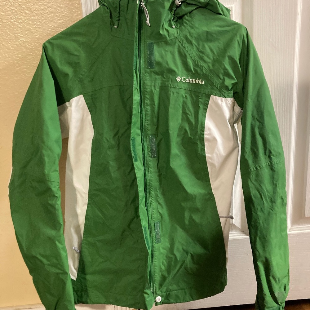 Columbia rain jacket